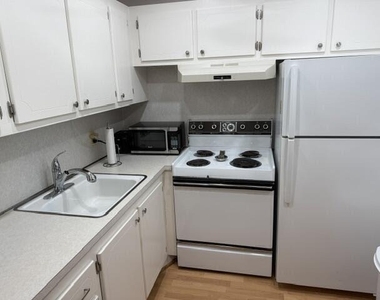 58 Tilford C - Photo Thumbnail 7