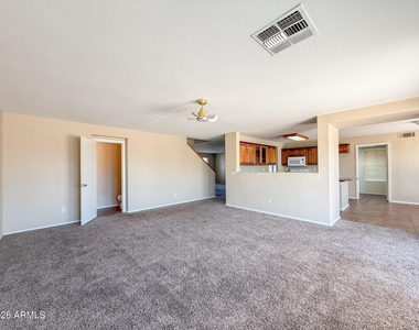 583 W Racine Loop - Photo Thumbnail 12