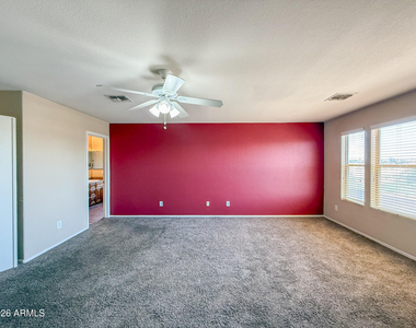 583 W Racine Loop - Photo Thumbnail 26