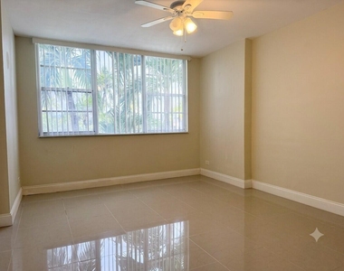 2800 N Flagler Drive - Photo Thumbnail 13
