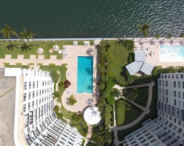 2800 N Flagler Drive - Photo Thumbnail 21