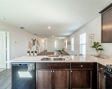3124 Harper - Photo Thumbnail 13