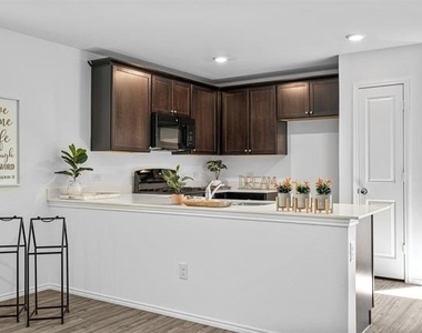 3124 Harper - Photo Thumbnail 2