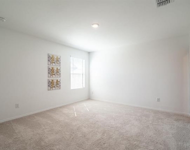3124 Harper - Photo Thumbnail 14