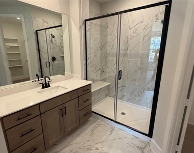 7173 Confetti Lane - Photo Thumbnail 10