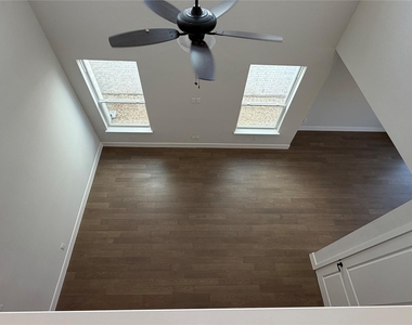 7173 Confetti Lane - Photo Thumbnail 23