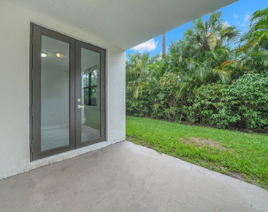 407 Bella Sol Way - Photo Thumbnail 31