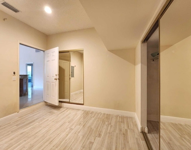 7705 Forest Green Lane - Photo Thumbnail 19