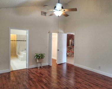 7705 Forest Green Lane - Photo Thumbnail 6