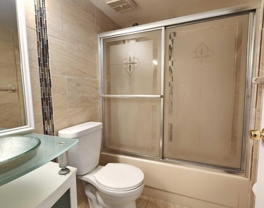 7705 Forest Green Lane - Photo Thumbnail 3