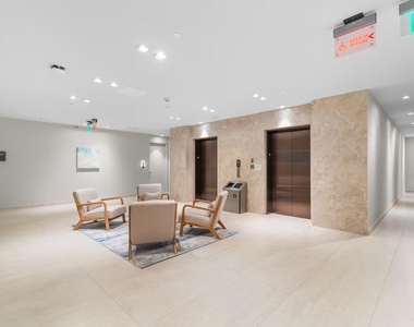 3100 N Ocean Drive - Photo Thumbnail 23
