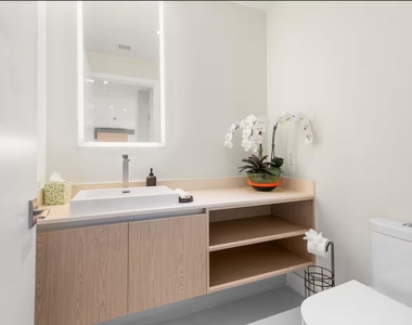 3100 N Ocean Drive - Photo Thumbnail 10
