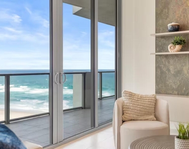 3100 N Ocean Drive - Photo Thumbnail 4