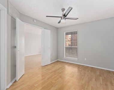 18333 Roehampton Drive - Photo Thumbnail 6