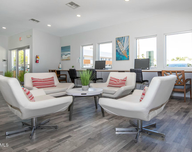 1235 W Baseline Road - Photo Thumbnail 4