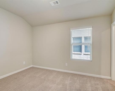 310 Sugarlands Drive - Photo Thumbnail 33