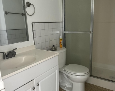 2615 Ne 3rd Court - Photo Thumbnail 13