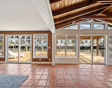 816 Chukker Road - Photo Thumbnail 10