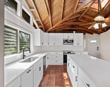 816 Chukker Road - Photo Thumbnail 4