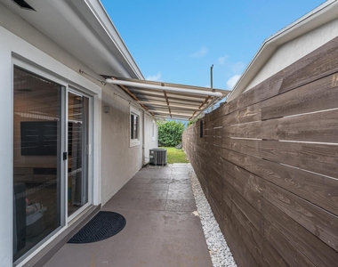 134 Nw 57th Street - Photo Thumbnail 7