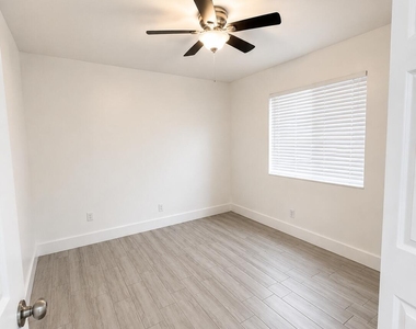 134 Nw 57th Street - Photo Thumbnail 6