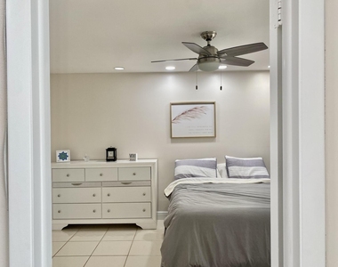 4501 Fountains Drive S - Photo Thumbnail 19