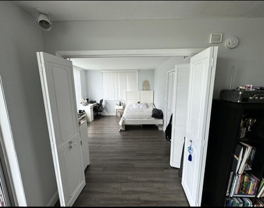 3090 N Course Drive - Photo Thumbnail 13