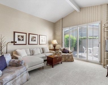 4525 N 66 Street - Photo Thumbnail 12