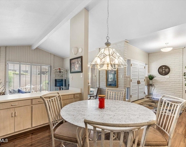 4525 N 66 Street - Photo Thumbnail 6