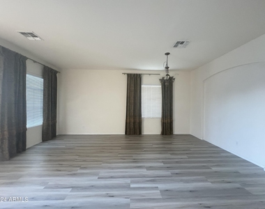 3586 W Naomi Lane - Photo Thumbnail 3