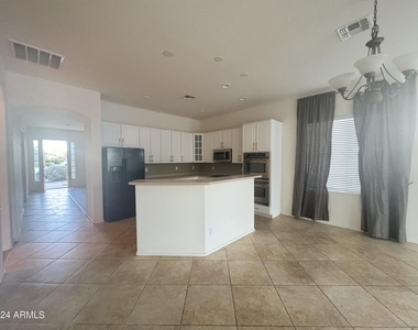 3586 W Naomi Lane - Photo Thumbnail 6