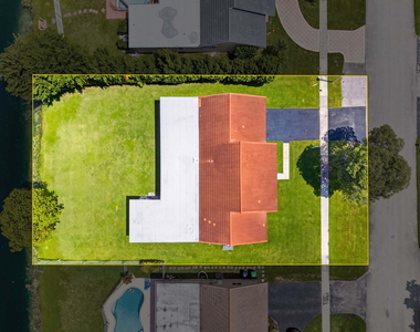 905 Nw 133rd Avenue - Photo Thumbnail 32