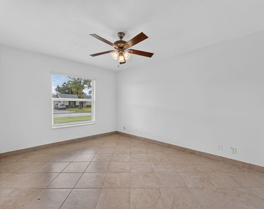 905 Nw 133rd Avenue - Photo Thumbnail 20