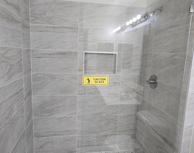 1110 W Raven Drive - Photo Thumbnail 12