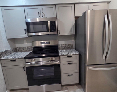 6034 Indrio Road - Photo Thumbnail 13