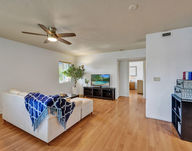 1423 Holly Heights Drive - Photo Thumbnail 30