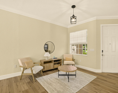 7630 Topiary Avenue - Photo Thumbnail 8
