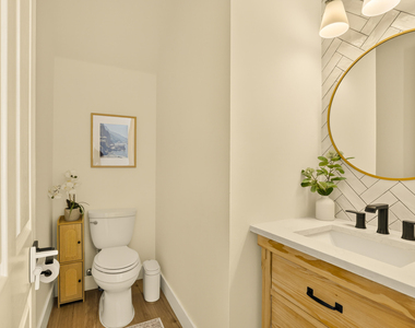 7630 Topiary Avenue - Photo Thumbnail 19