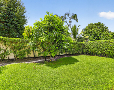 7630 Topiary Avenue - Photo Thumbnail 42