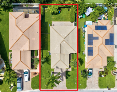 7630 Topiary Avenue - Photo Thumbnail 51