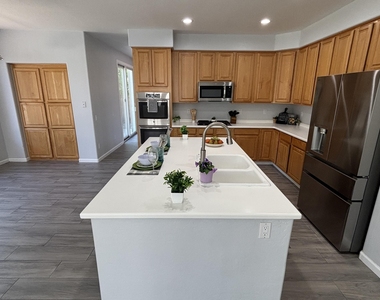 4854 E Libby Street - Photo Thumbnail 8