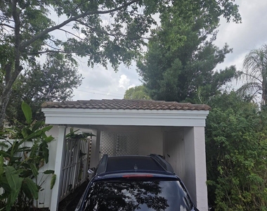 1152 Bayview Drive - Photo Thumbnail 16