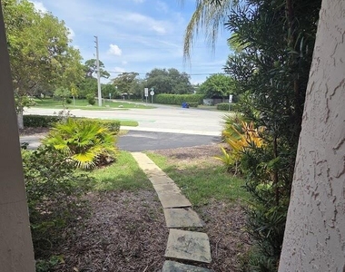 1152 Bayview Drive - Photo Thumbnail 25