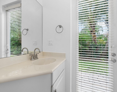 6641 Conch Court - Photo Thumbnail 26