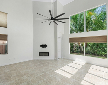 6641 Conch Court - Photo Thumbnail 14