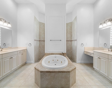 6641 Conch Court - Photo Thumbnail 22