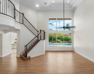 6641 Conch Court - Photo Thumbnail 3