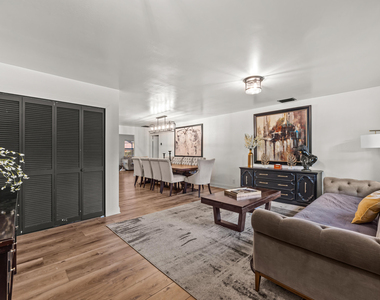 14248 Paddock Drive - Photo Thumbnail 3