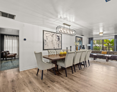 14248 Paddock Drive - Photo Thumbnail 4