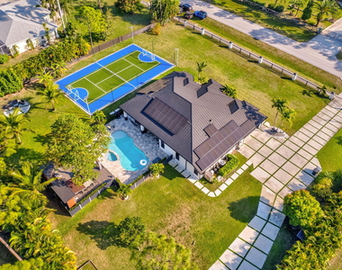 13803 Citrus Grove Boulevard - Photo Thumbnail 12